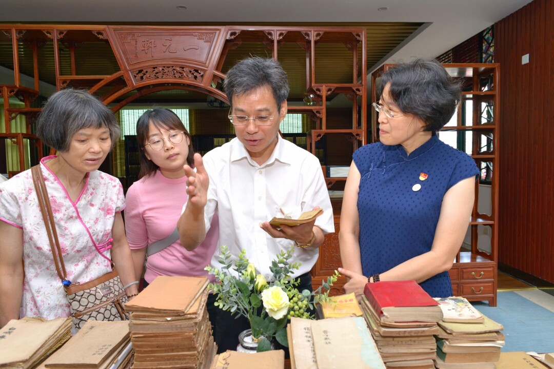 广州中医药大学图书馆面向全球广泛征集抗疫文献