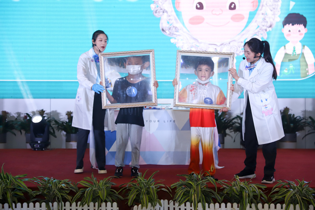 科学表演秀.jpg