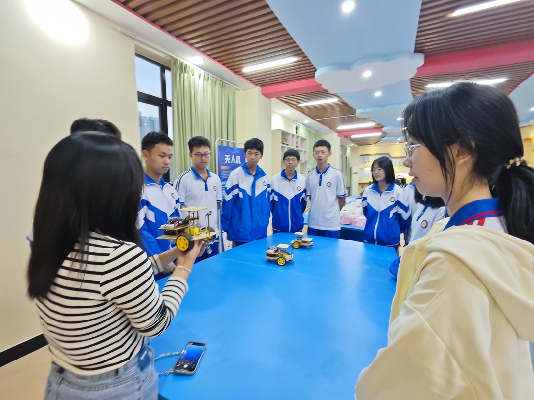 3C97B0846E2315CEEFA7575330DAF03D.jpg