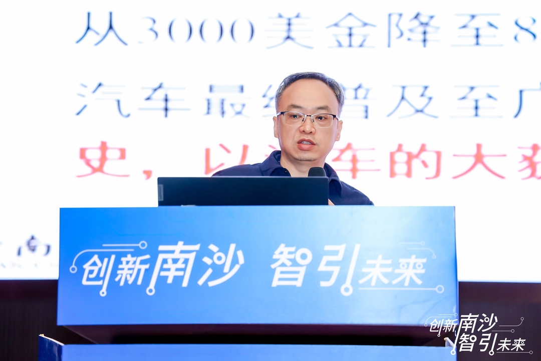 170961243179623514.jpg ▲暨南大学邓玉辉教授.JPG